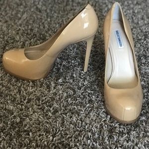 Kelsi Dagger Nude Heels - Size 8 1/2